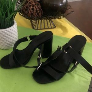 Ankle wrap open toe sandals